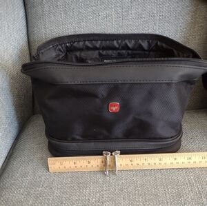 SwissGear Dopp Kit
